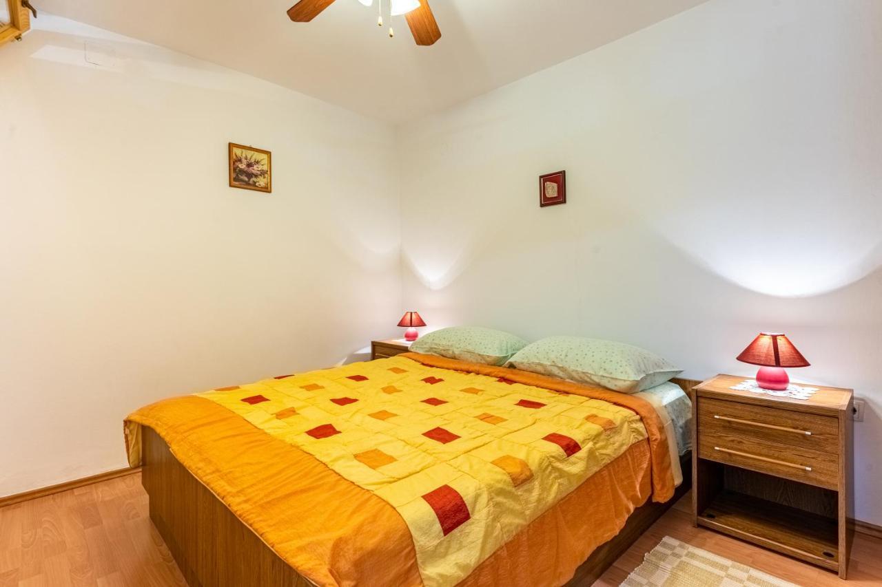 Kovacine Apartment 茨雷斯 外观 照片
